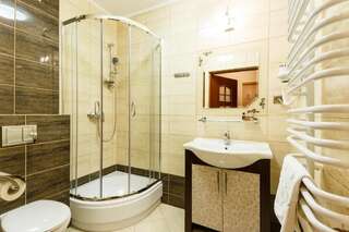Курортные отели Sanvit Lake Resort & Spa Окунинка Стандартный двухместный номер с 1 кроватью или 2 отдельными кроватями-6